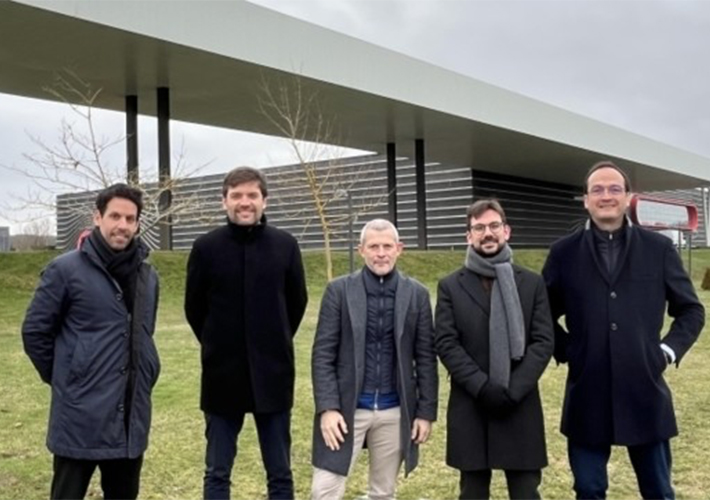 foto noticia Schneider Electric, Basquevolt y COMEXI unen fuerzas para reforzar el sector europeo de las baterías eléctricas.